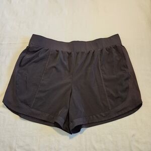 Tek Gear workout Gear women's size 2X black lightweight shorts, wide waist band